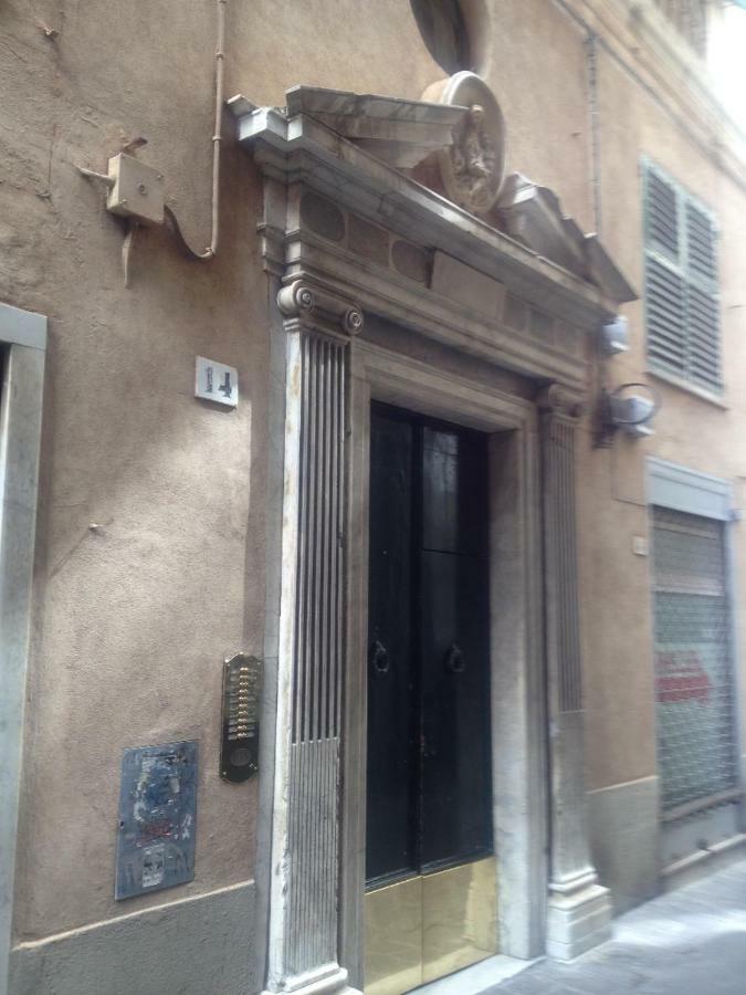 F&m Downtown Affittacamere *
